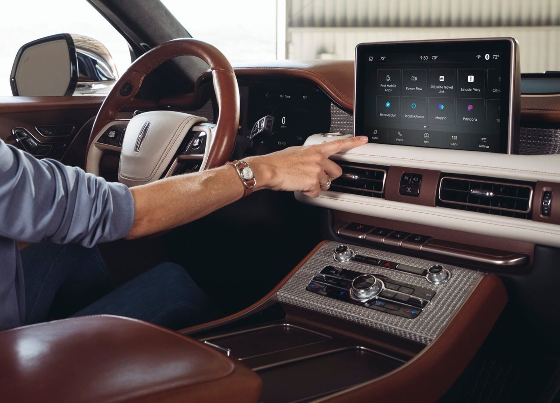 Lincoln Aviator Shinola Concept کابین  لینکلن شینولا