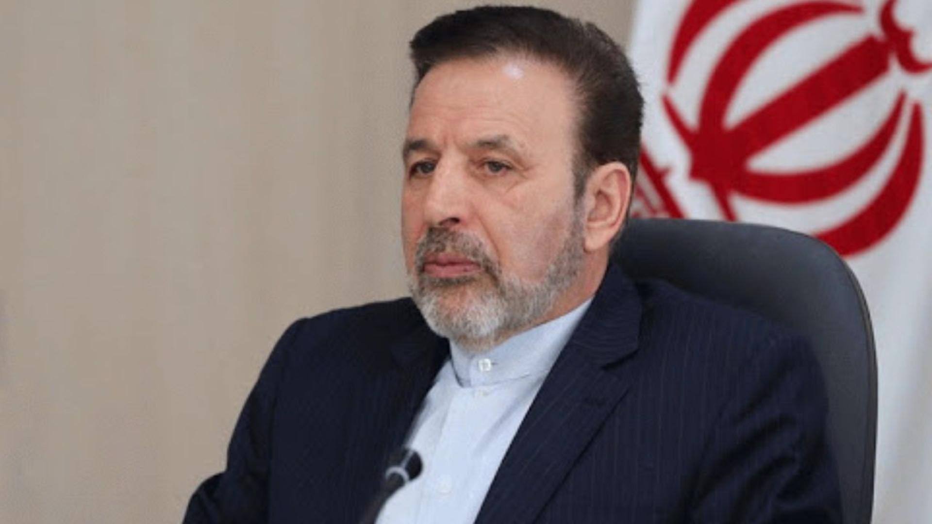 محمود واعظی