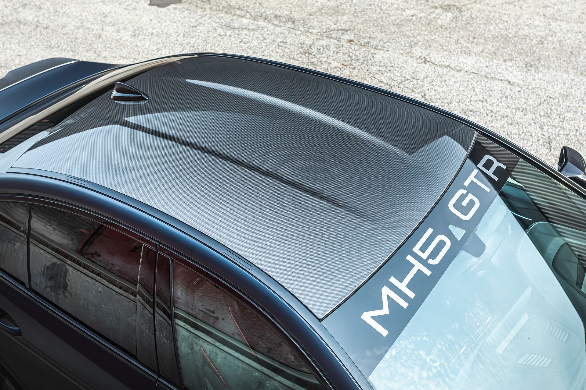 نمای سقف MH5 GTR منهارت / MH5 GTR Manhart