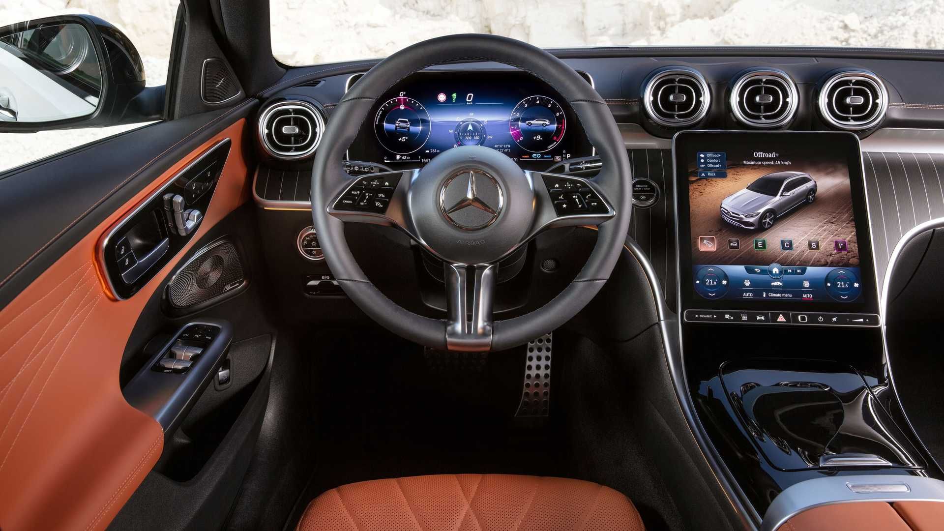 Mercedes-Benz C-Class All-Terrain  نمای داخلی مرسدس c کلاس آل ترین