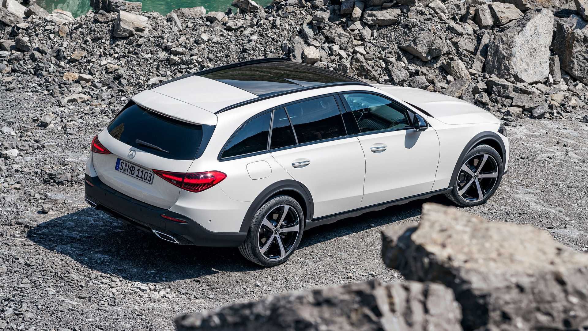 Mercedes-Benz C-Class All-Terrain نمای بالا مرسدس c کلاس آل ترین