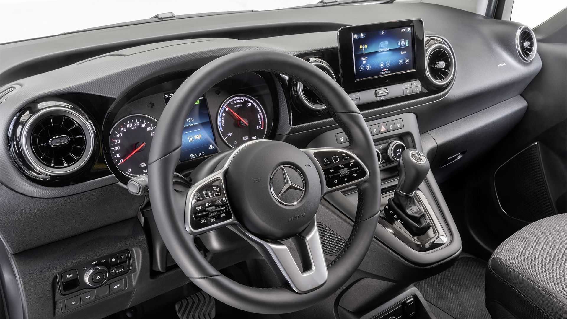 کابین ون مرسدس بنز سیتان تورر / 2022 Mercedes Benz Citan