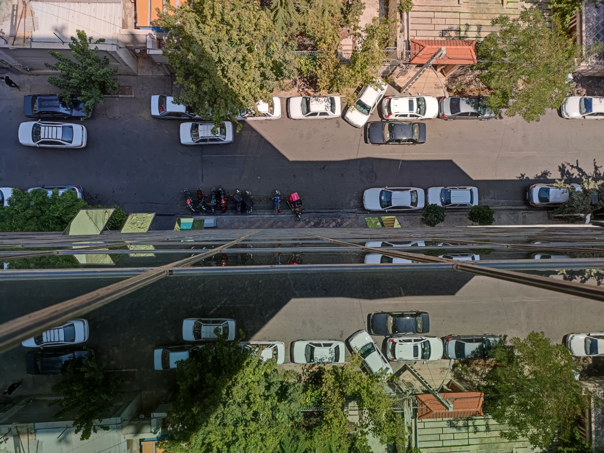 عکس HDR دوربین اصلی می ۱۱ آی