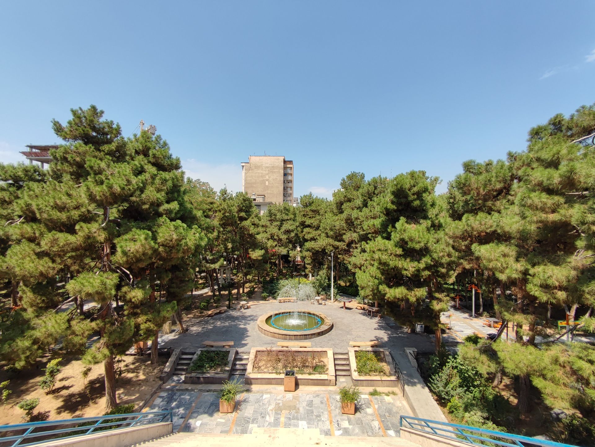 رنگ‌های دوربین اولتراواید می ۱۱ آی