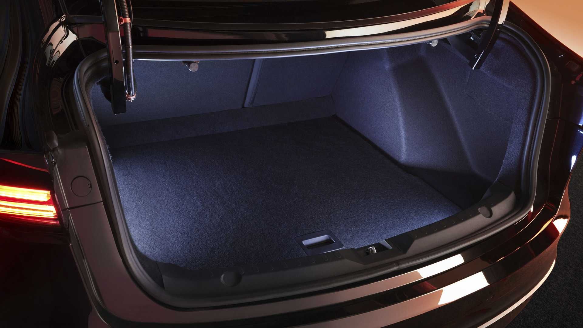 صندوق عقب  Renault Mobilize Limo   رنو موبالایز لیمو