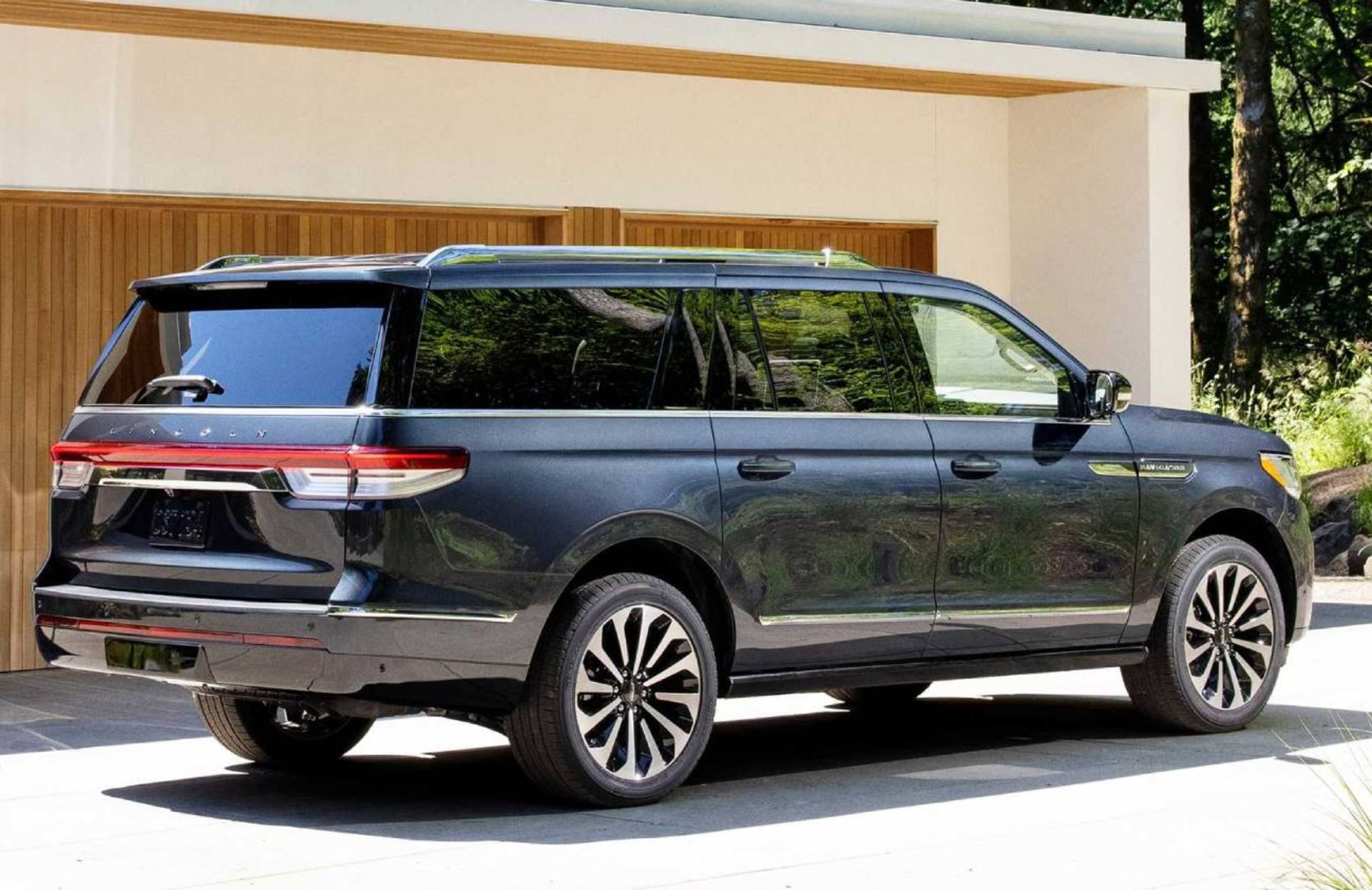 لینکلن نویگیتور ۲۰۲۲ 