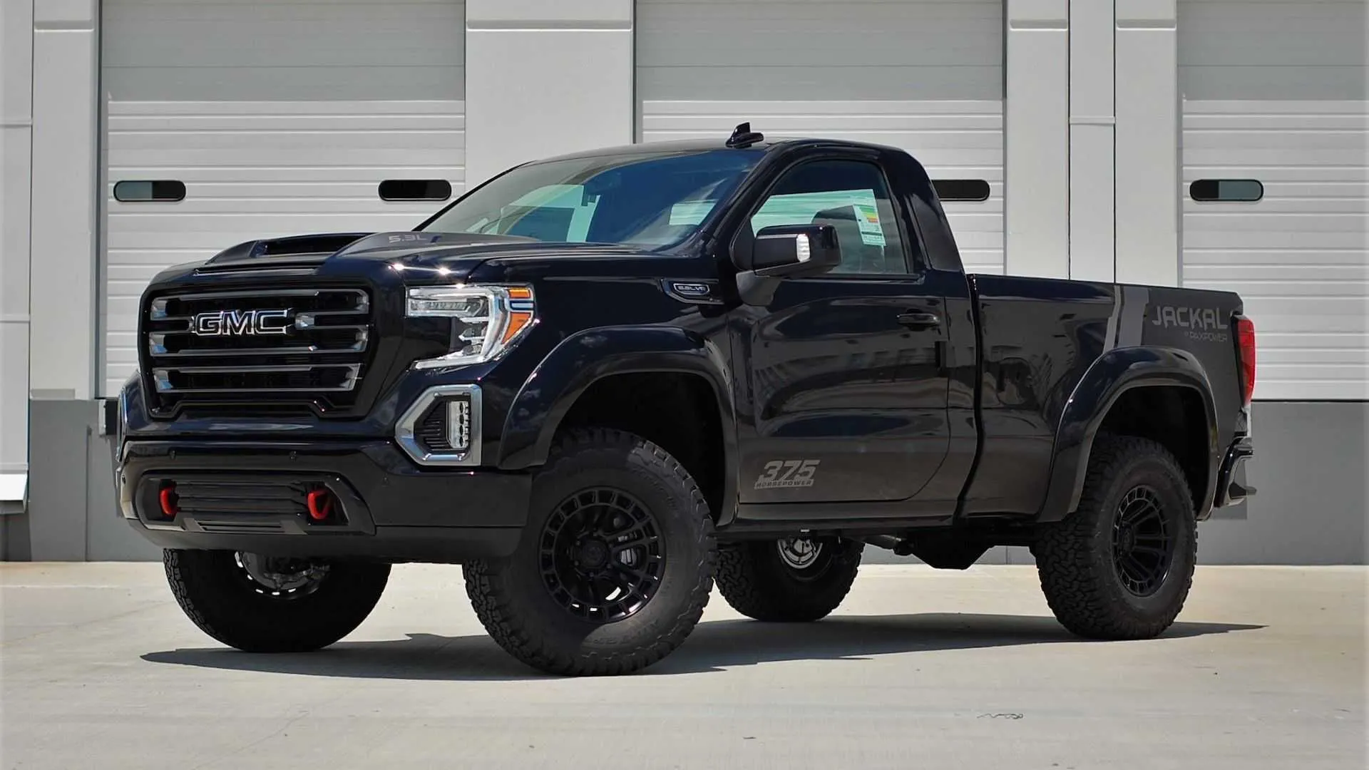 وانت پیکاپ جی ام سی سیرا جکال / GMC Sierra Jackal سیاه رنگ