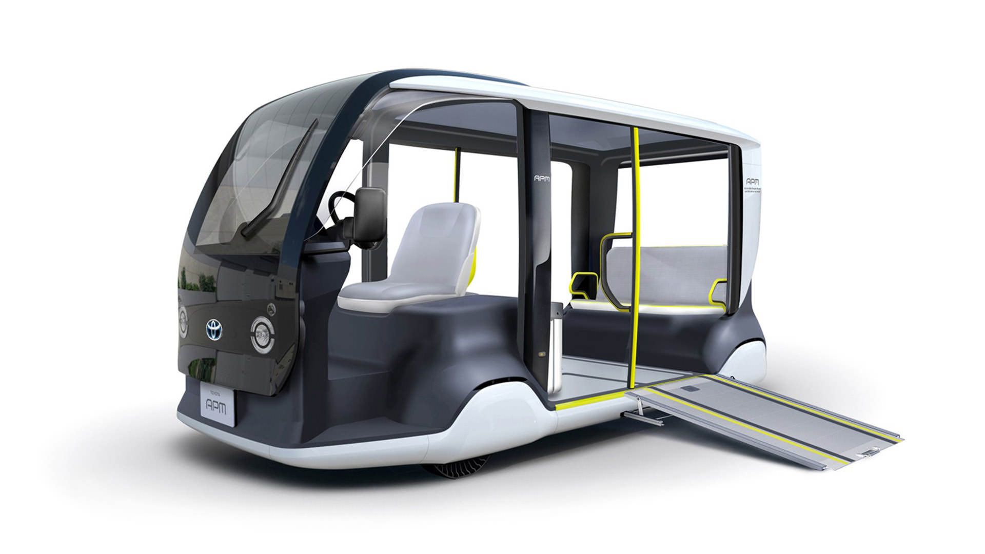 نمای جلو خودروی الکتریکی تویوتا / Toyota APM Electric Shuttle برای المپیک توکیو 2020 با رکاب جانبی