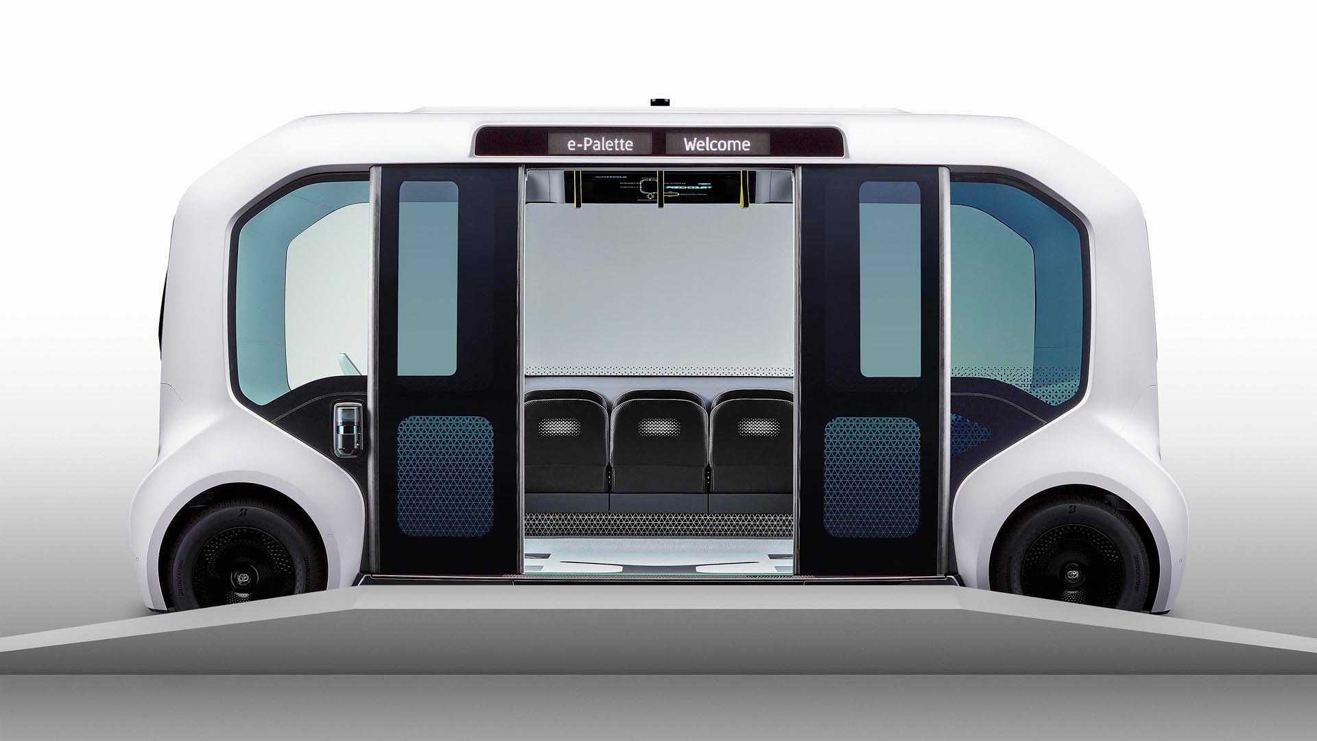 تویوتا e-Palette / نمای کنار