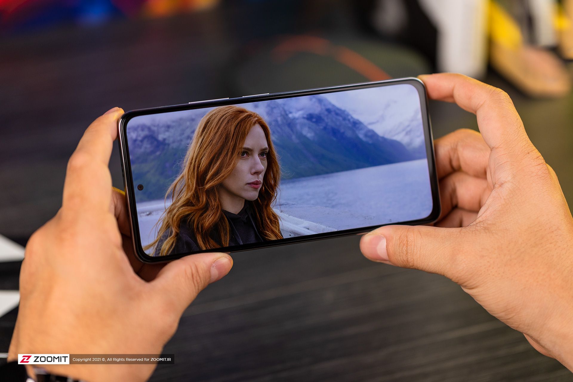 پخش فیلم با می ۱۱ آی