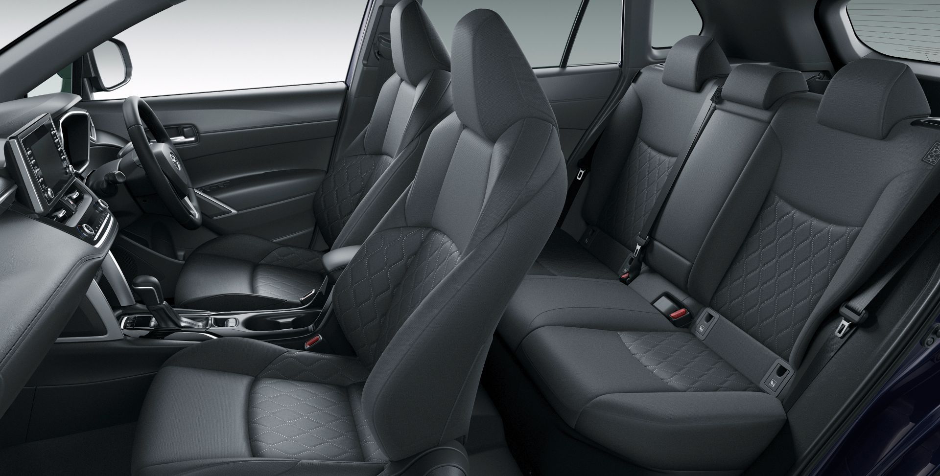 TOYOTA corolla crossنمای صندلی تویوتا کرولا کراس هیبرید
