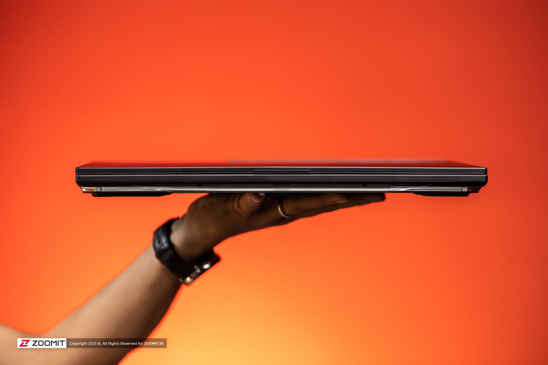 ضخامت ایسوس Strix G15