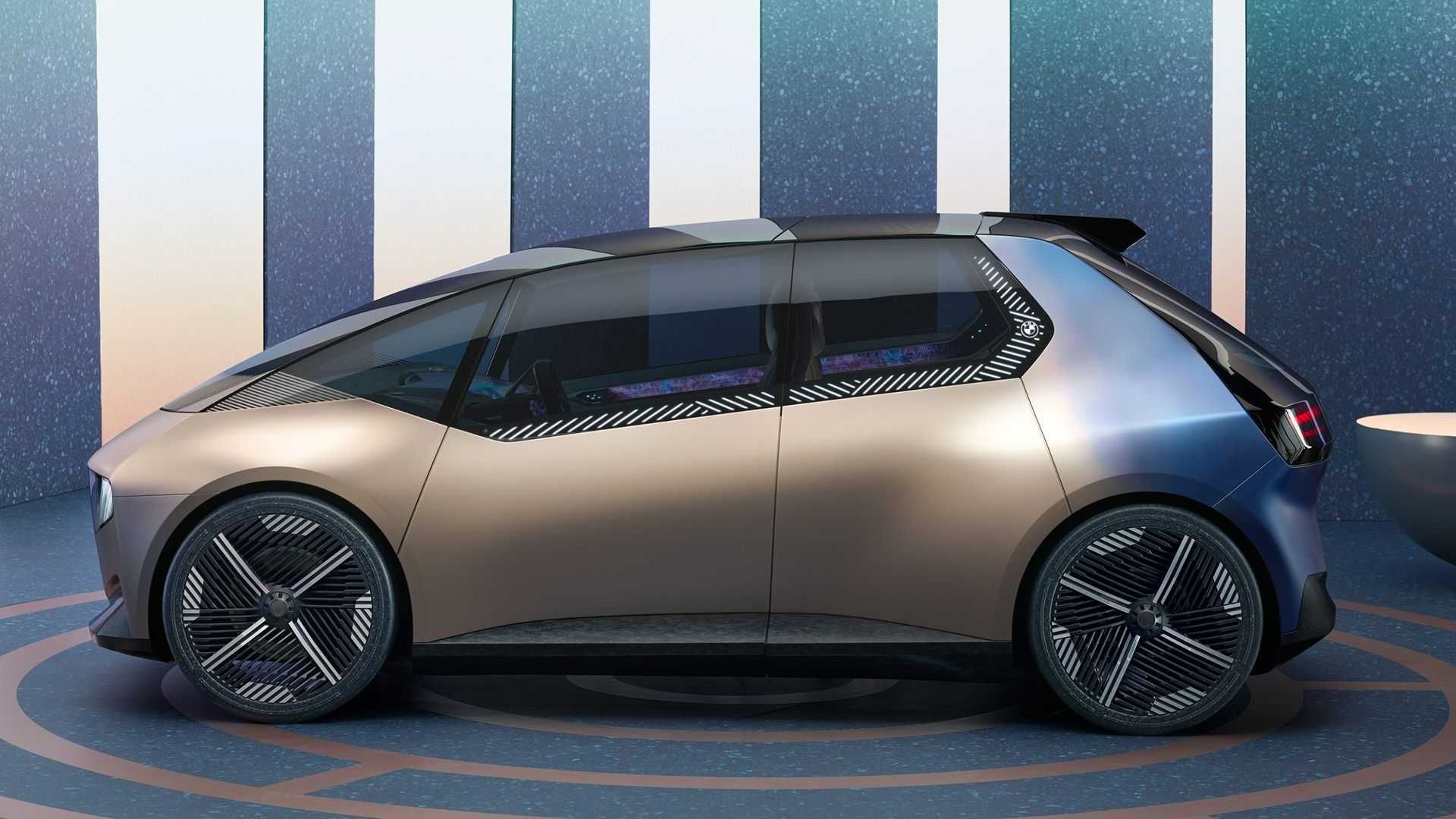 نمای کناری بی ام و آی ویژن سیرکولار / BMW i Vision Circular