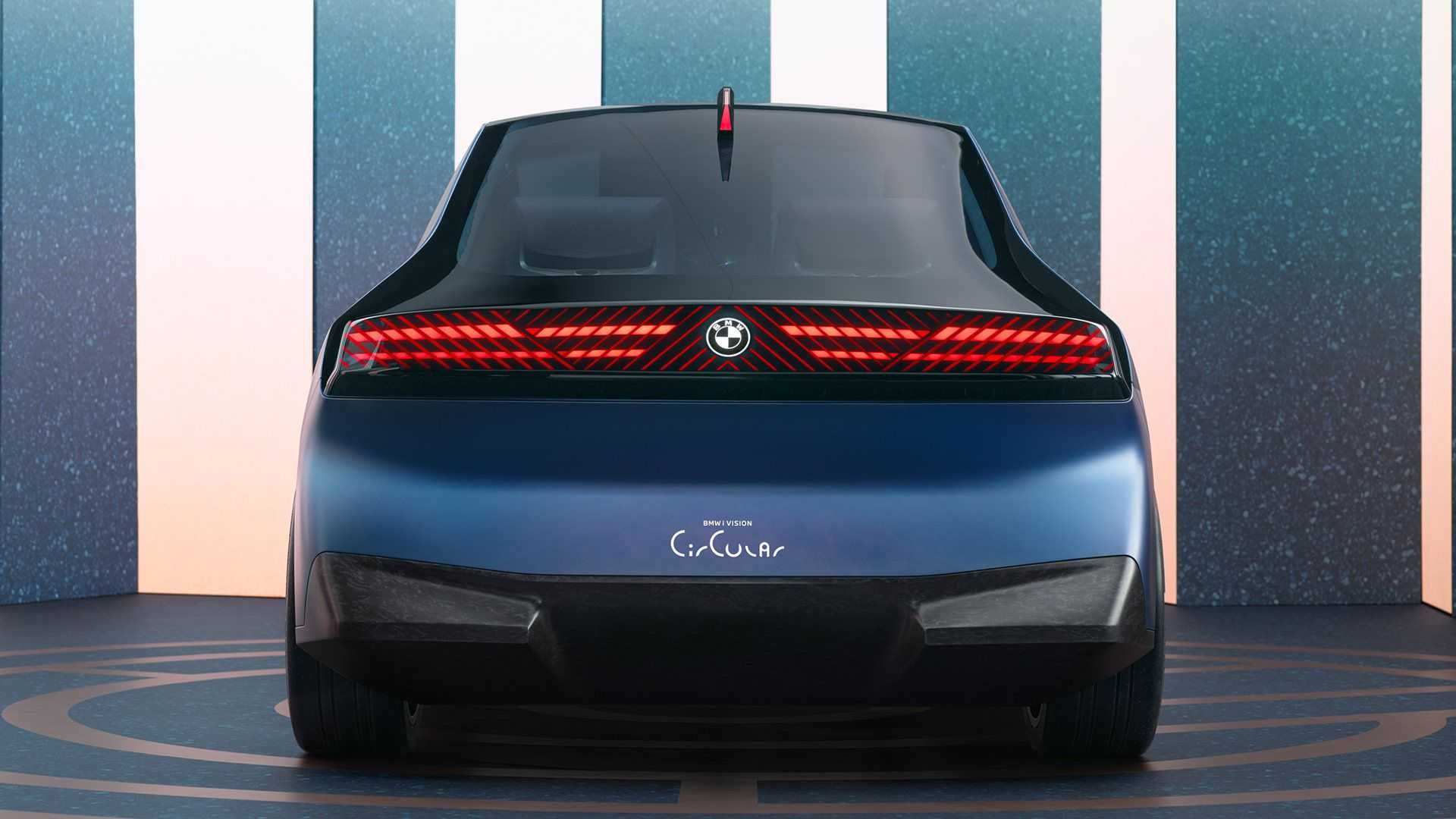 نمای عقب بی ام و آی ویژن سیرکولار / BMW i Vision Circular