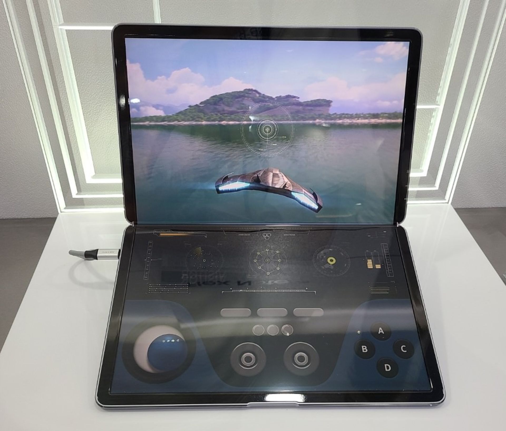 گلکسی بوک فولد ۱۷ سامسونگ