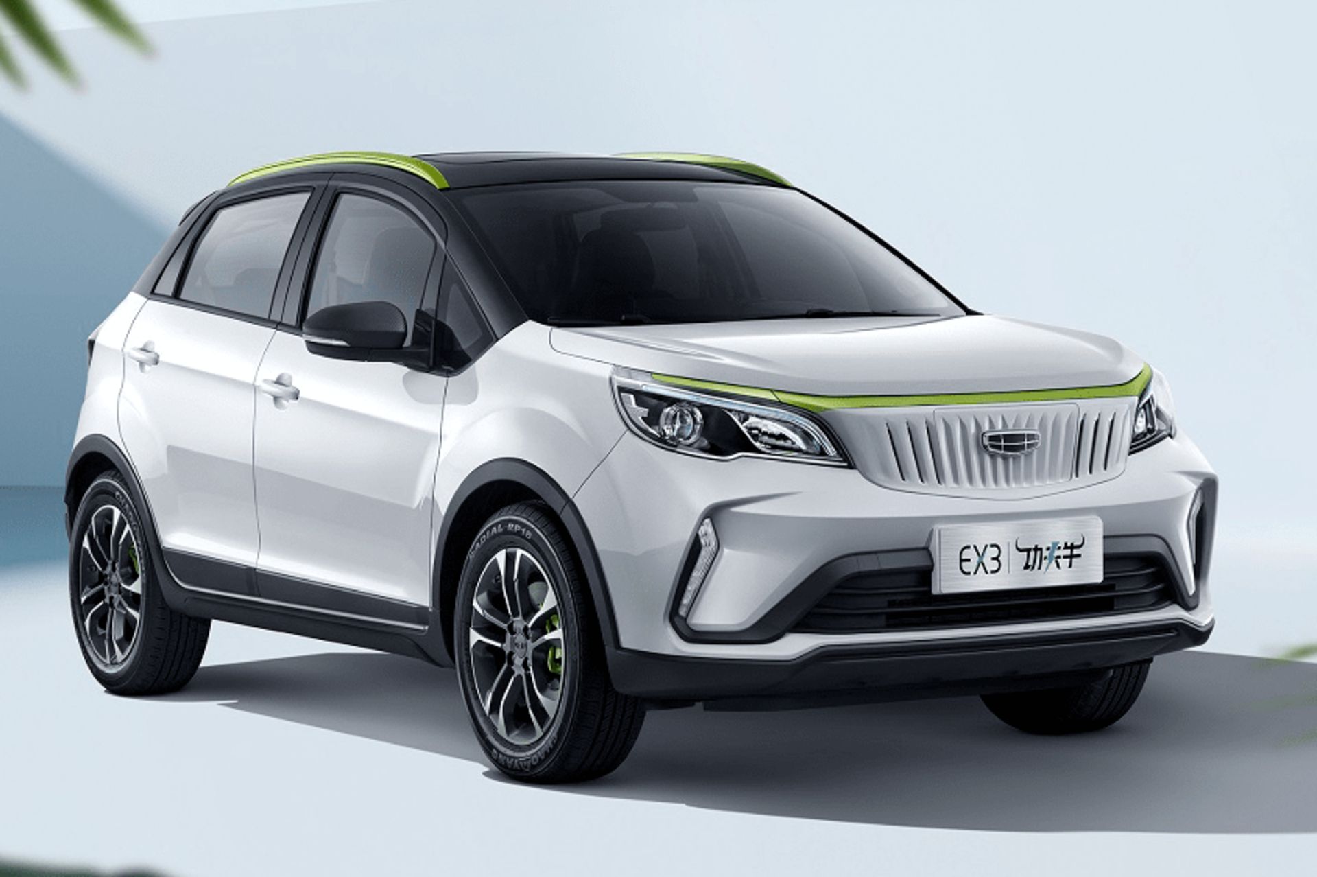 Geely Geometry EX3 نمای جانبی شاسی بلند برقی جیلی ژئومتری 