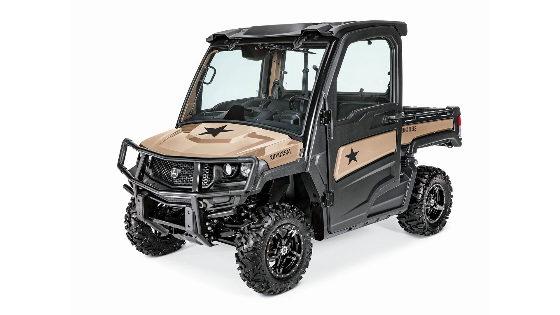 نمای سه چهارم جلو مینی وانت جان دیر گیتور / John Deere Gator