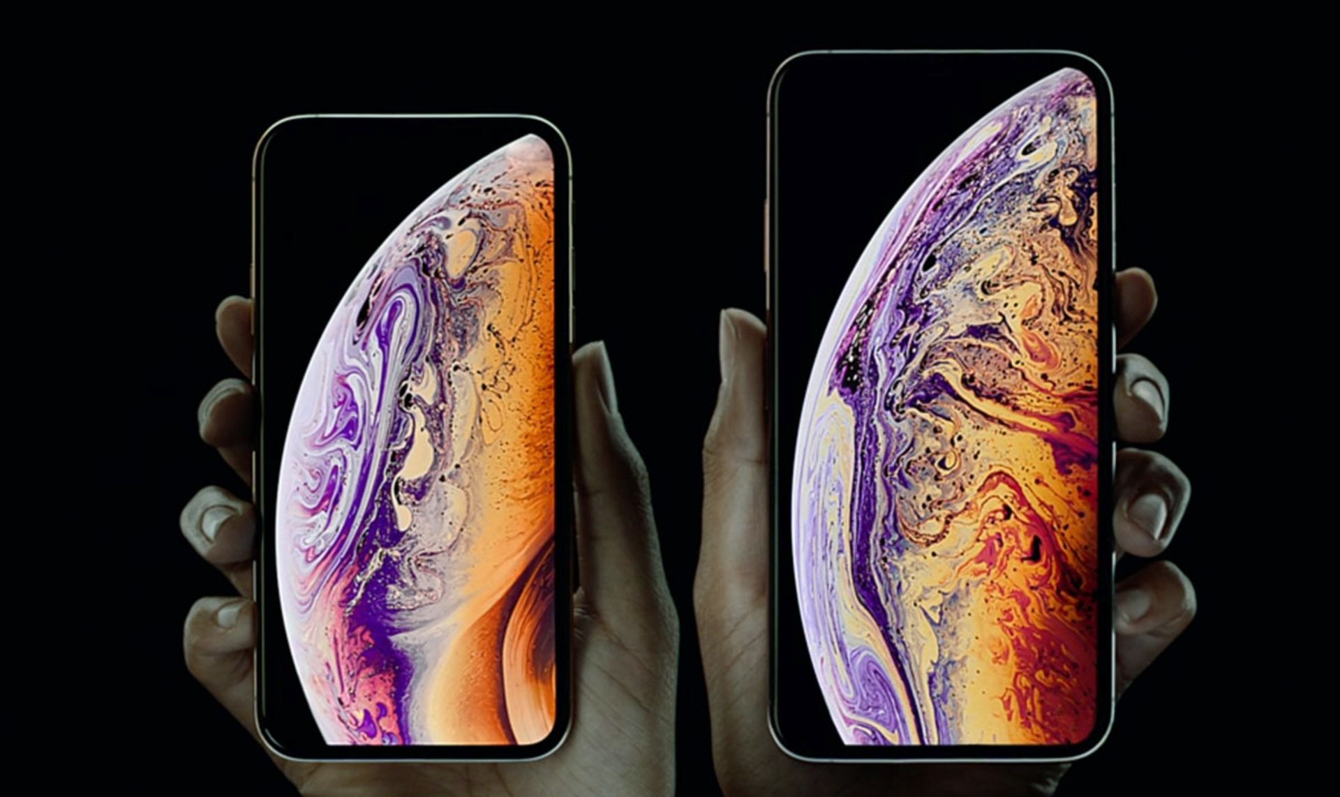 نمای جلویی آیفون XS
