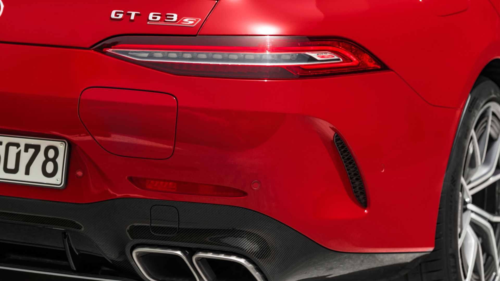 Mercedes-AMG GT 63 S E Performance نمای چراغ آام جی سدان