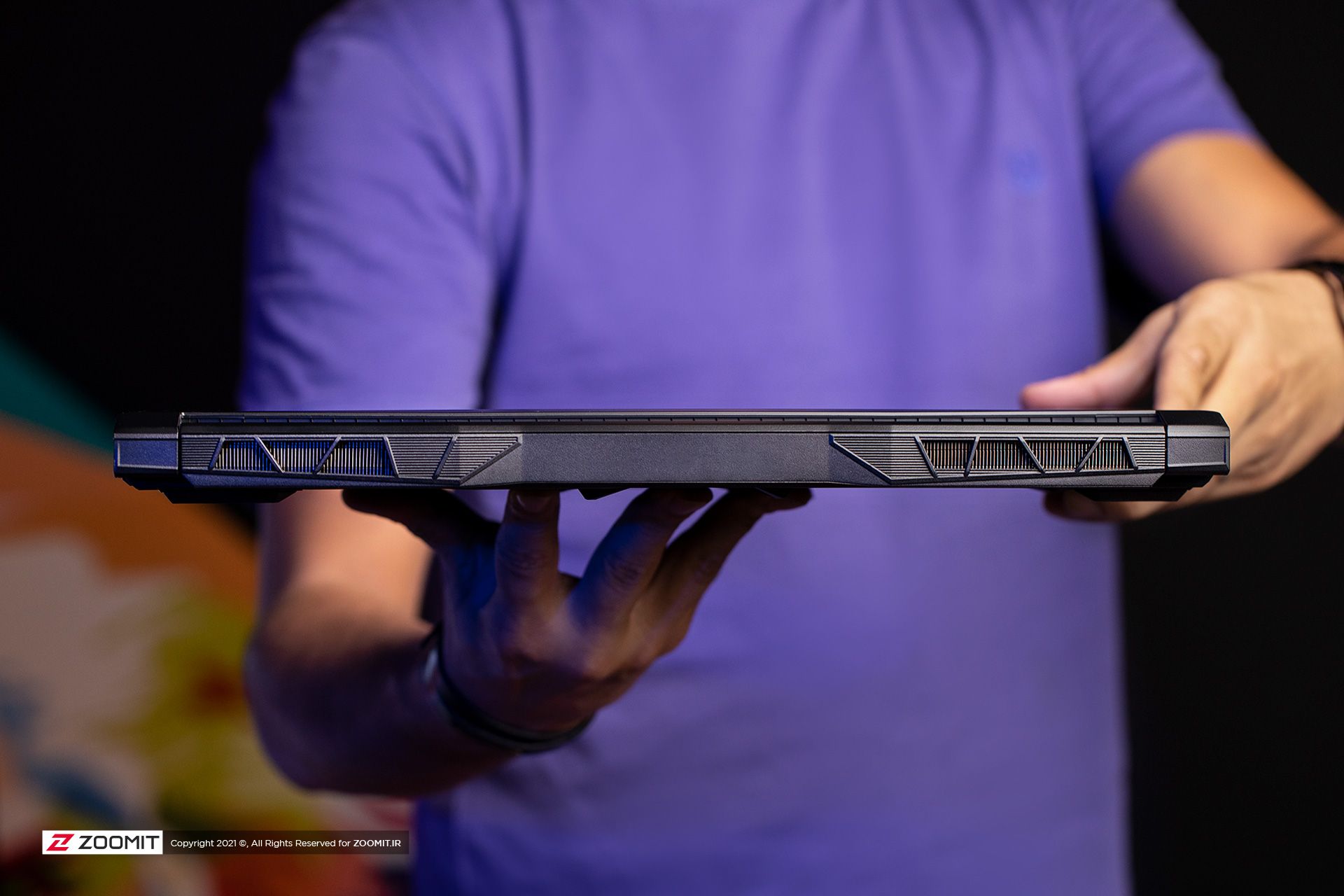 ضخامت لپ تاپ MSI Katana GF66 11UE