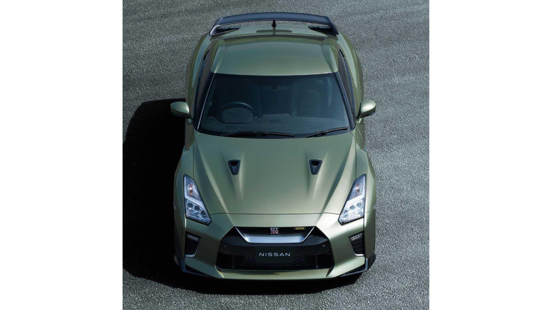 Nissan GT-R T-Spec نمای جلو نیسان جی تی آر 2021