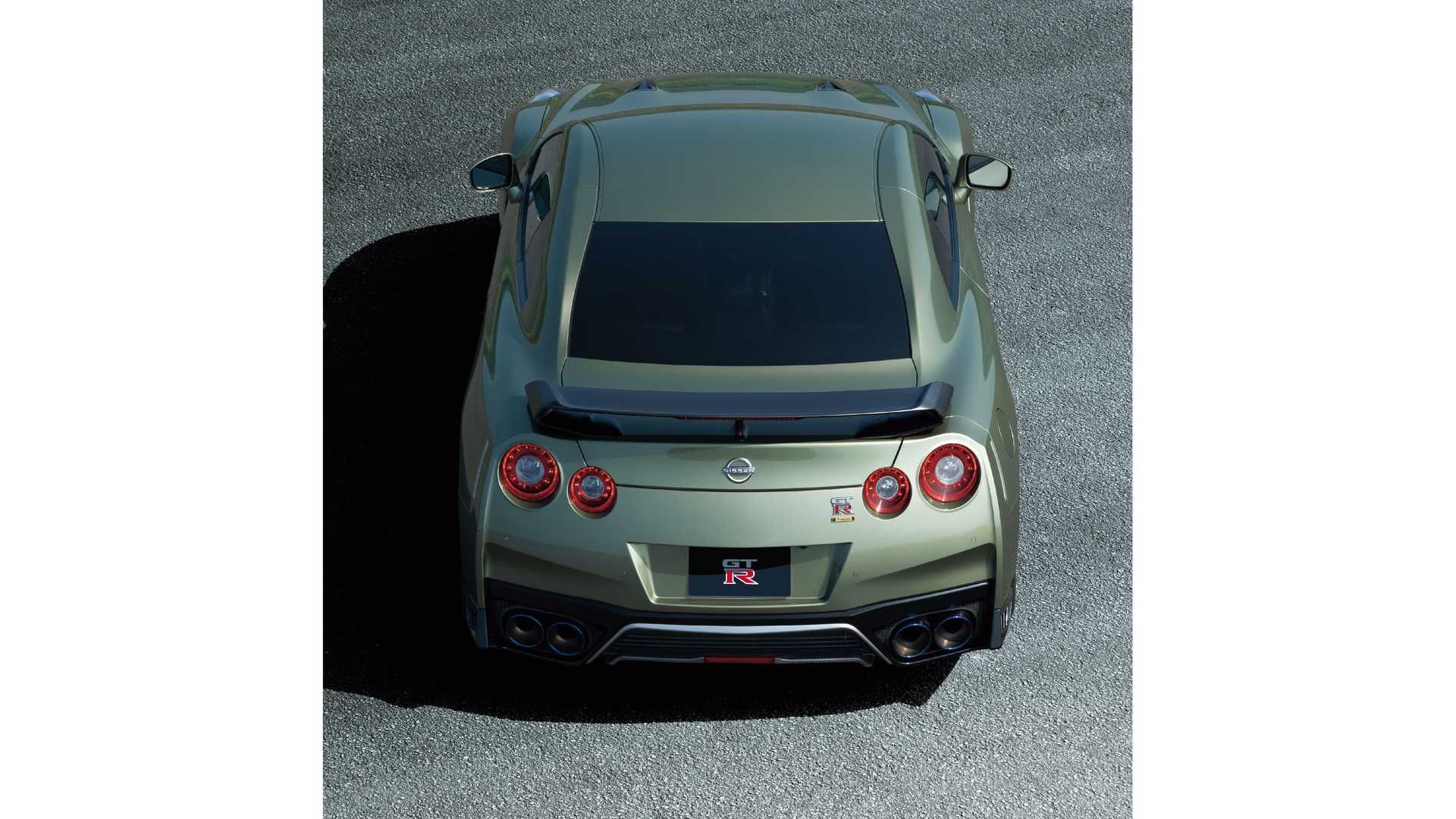 Nissan GT-R T-Spec نمای عقب نیسان جی تی آر 2021