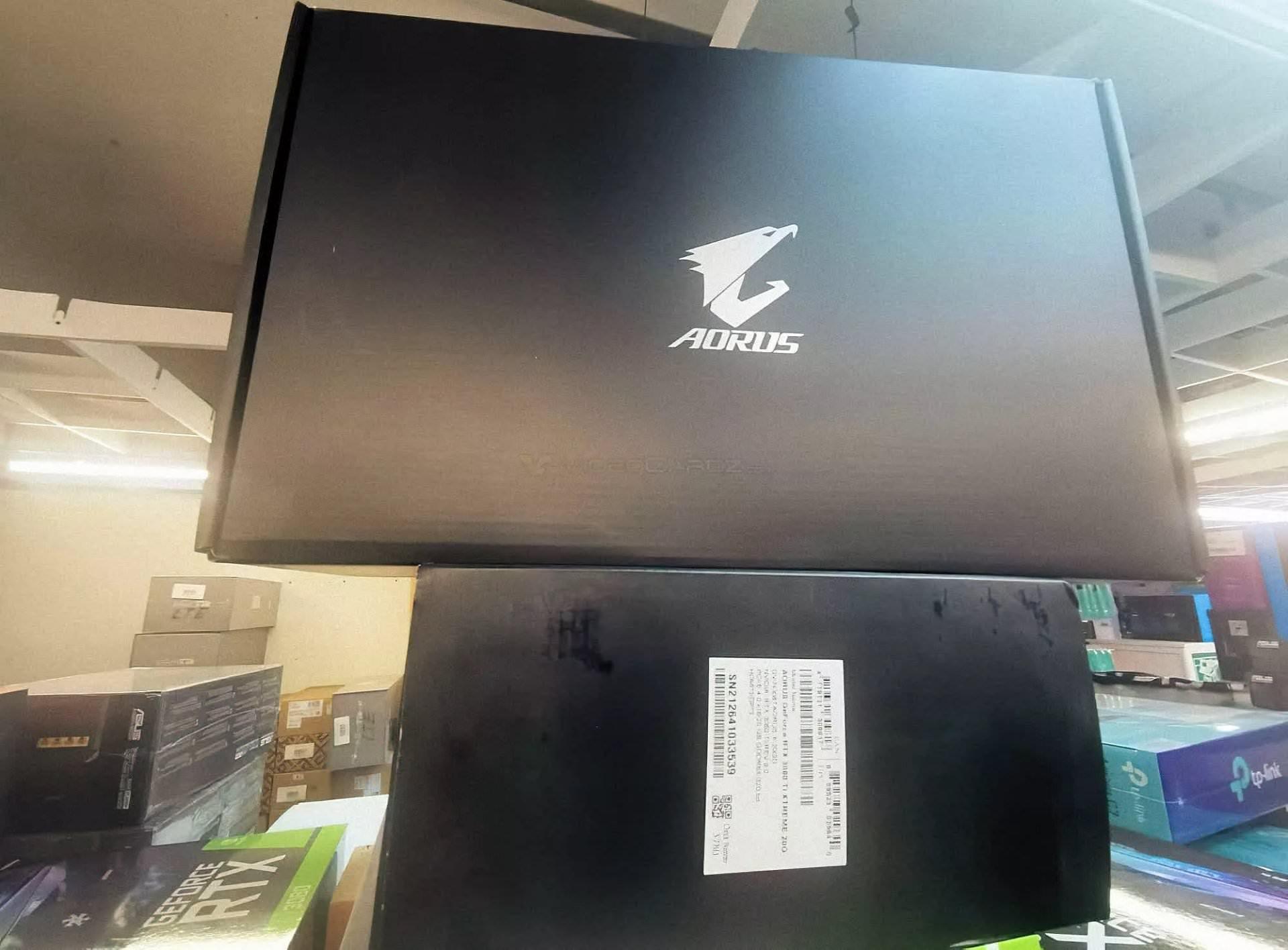 جعبه RTX 3080 Ti 