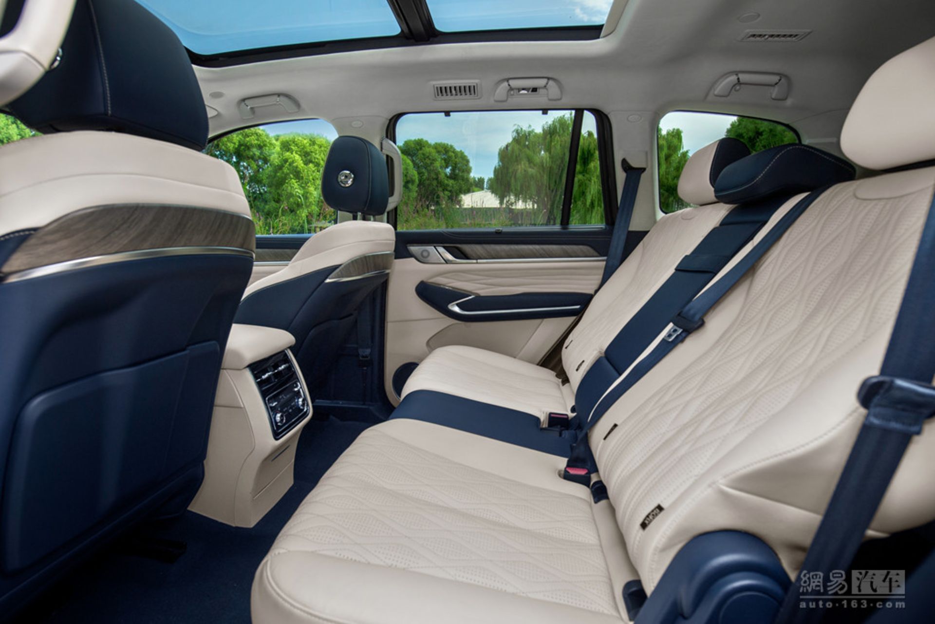 TANK 500 نمای صندلی شاسی بلند چینی تانک