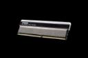 klevv Cras XR RGB ظرفیت 32 گیگابایت (2x16) از نوع DDR4-4000 نمای جانبی 3