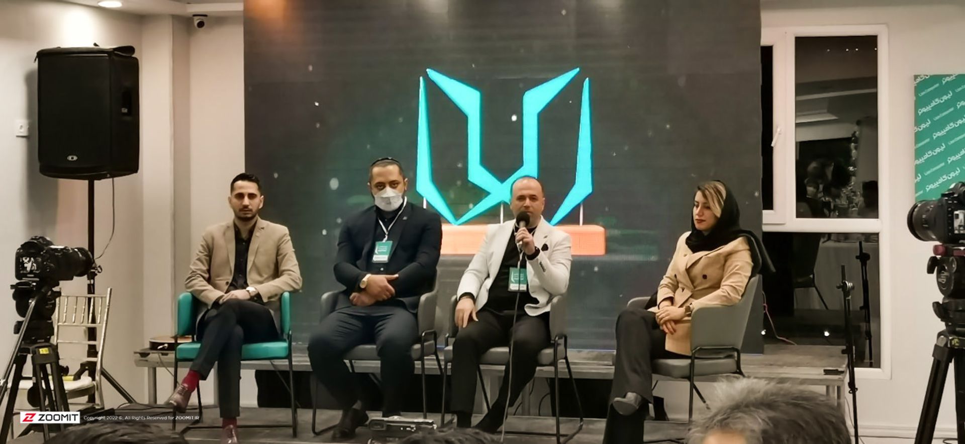 پنل گفتگو در رویداد رونمایی از لوگو جدید لیون کامپیوتر