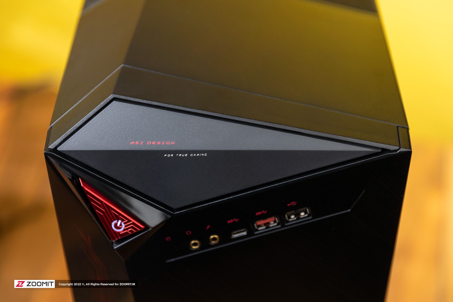 نمای جلویی کیس MSI MEG Infinite X 11th