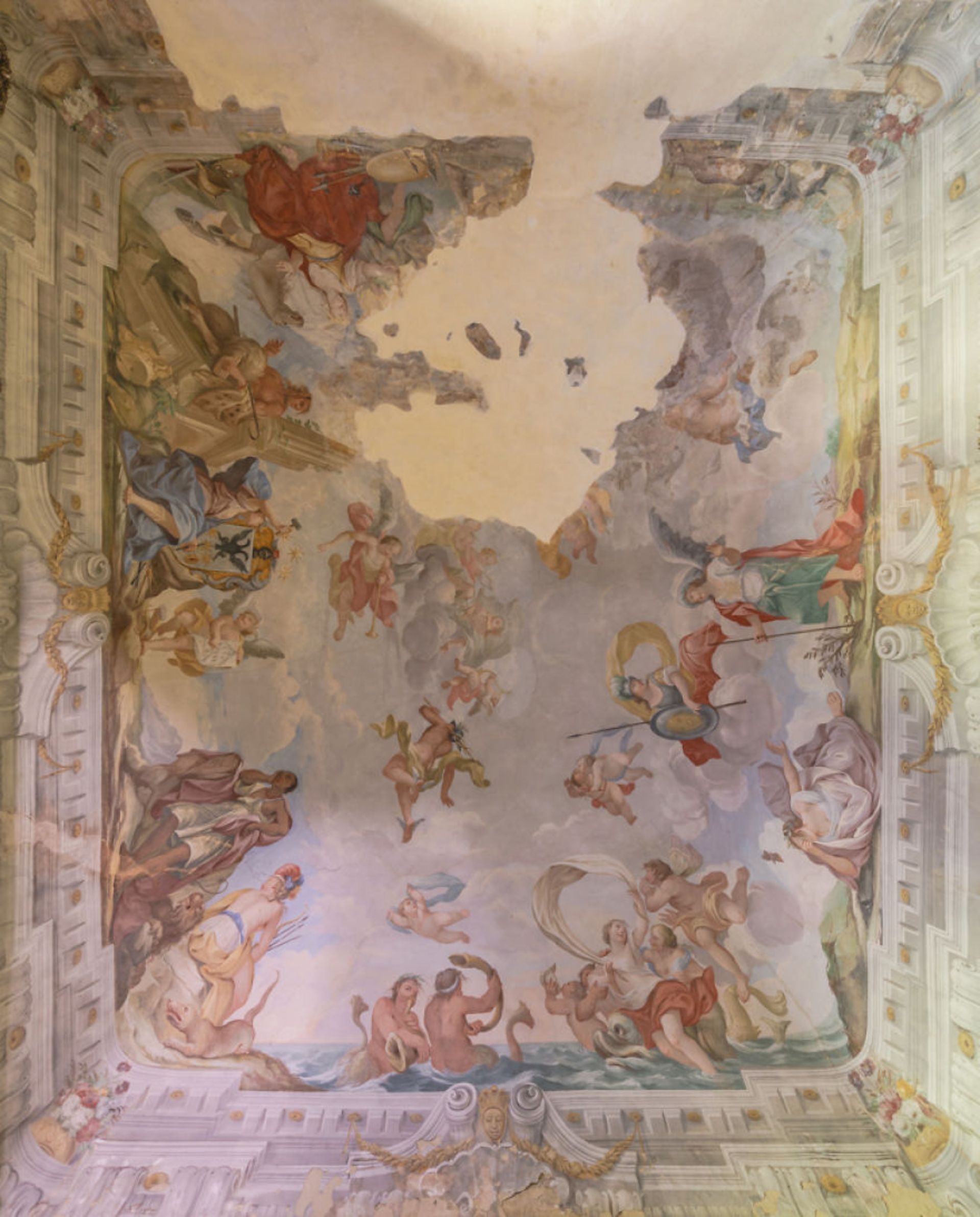 نقاشی‌هایی که در خانه‌ها جا مانده‌اند