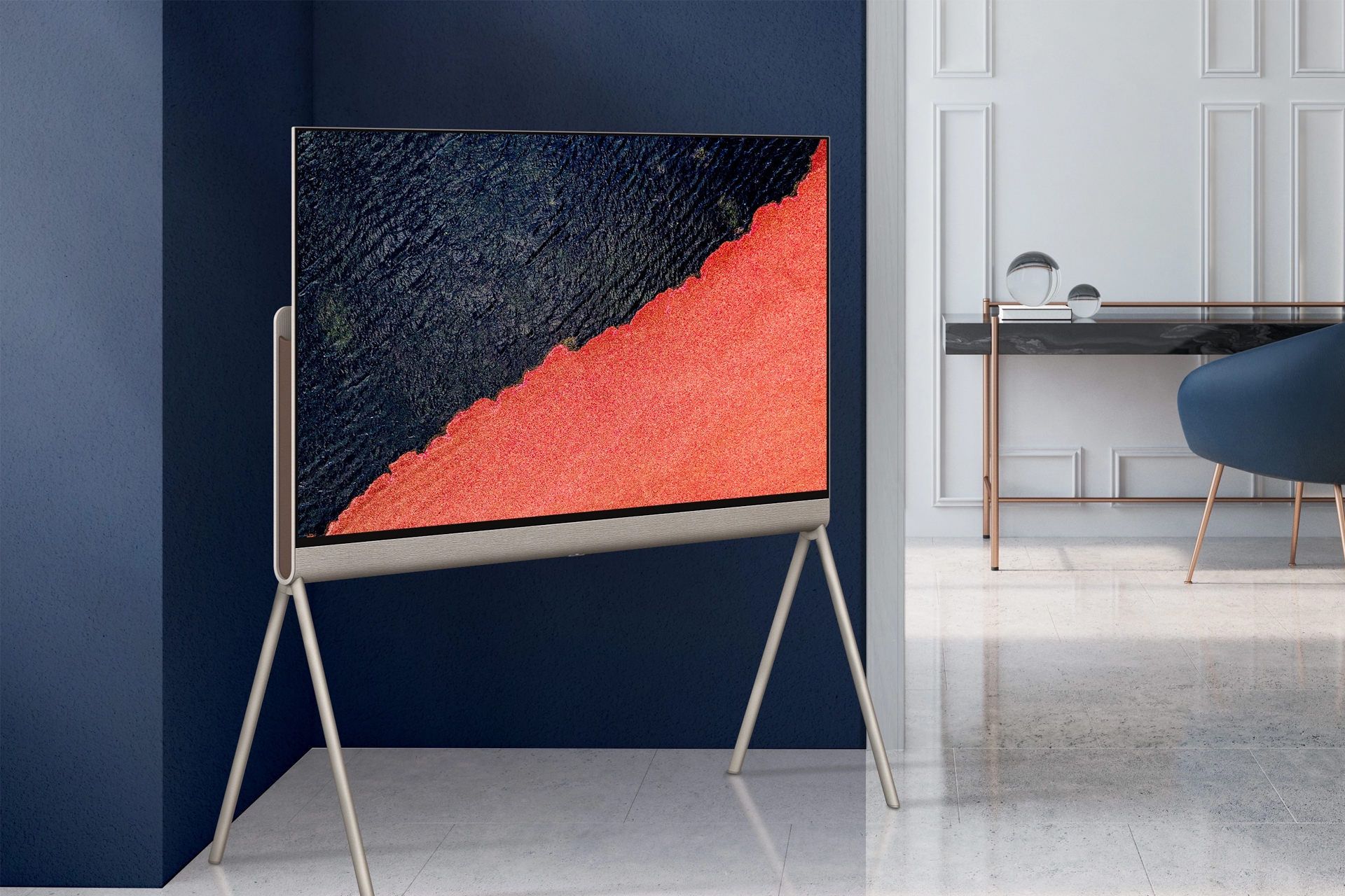 تلویزیون ال جی LG OLED Pose از نمای جلو