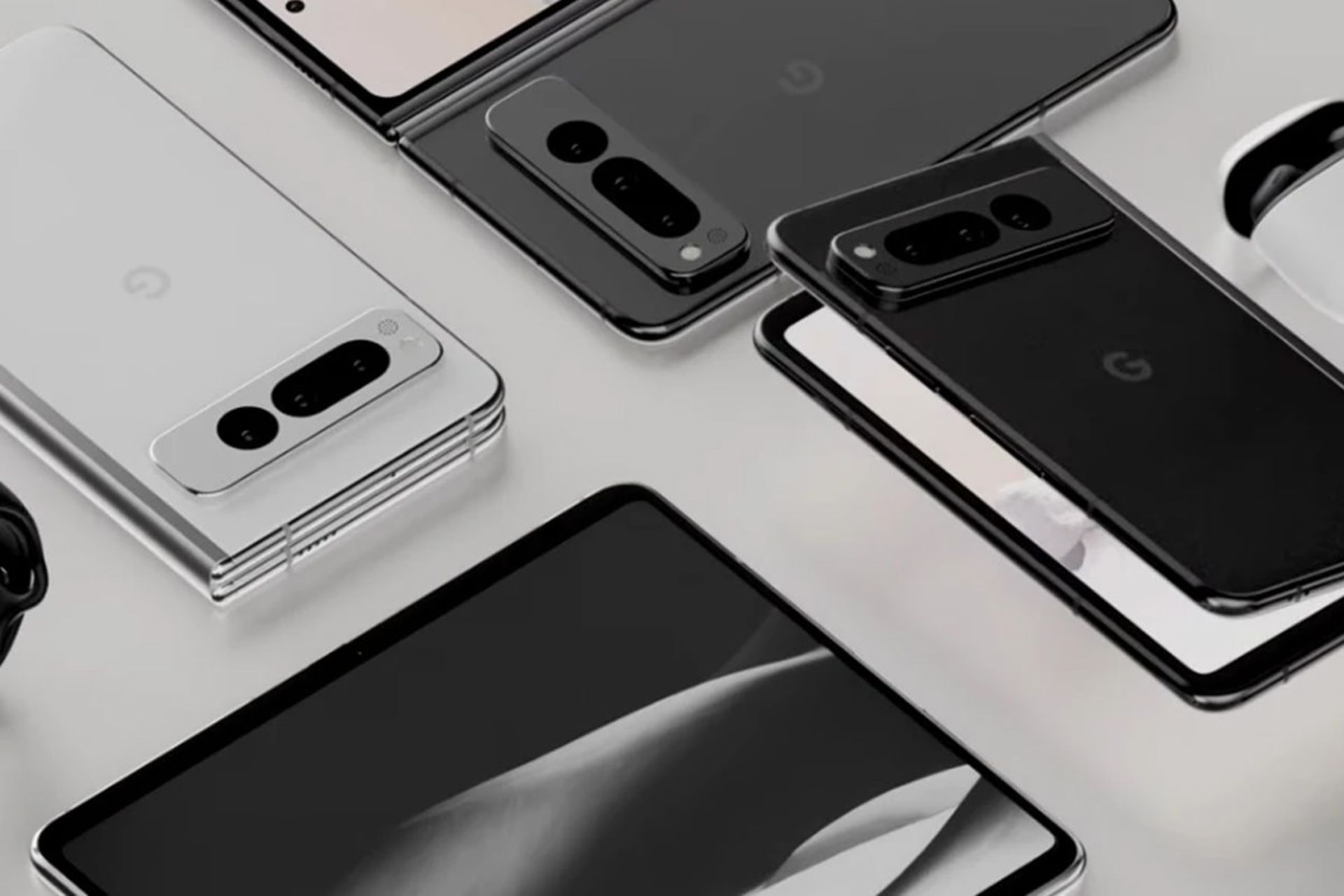 رندر غیررسمی پیکسل فولد گوگل Pixel Fold گوشی تاشدنی از نمای پشت