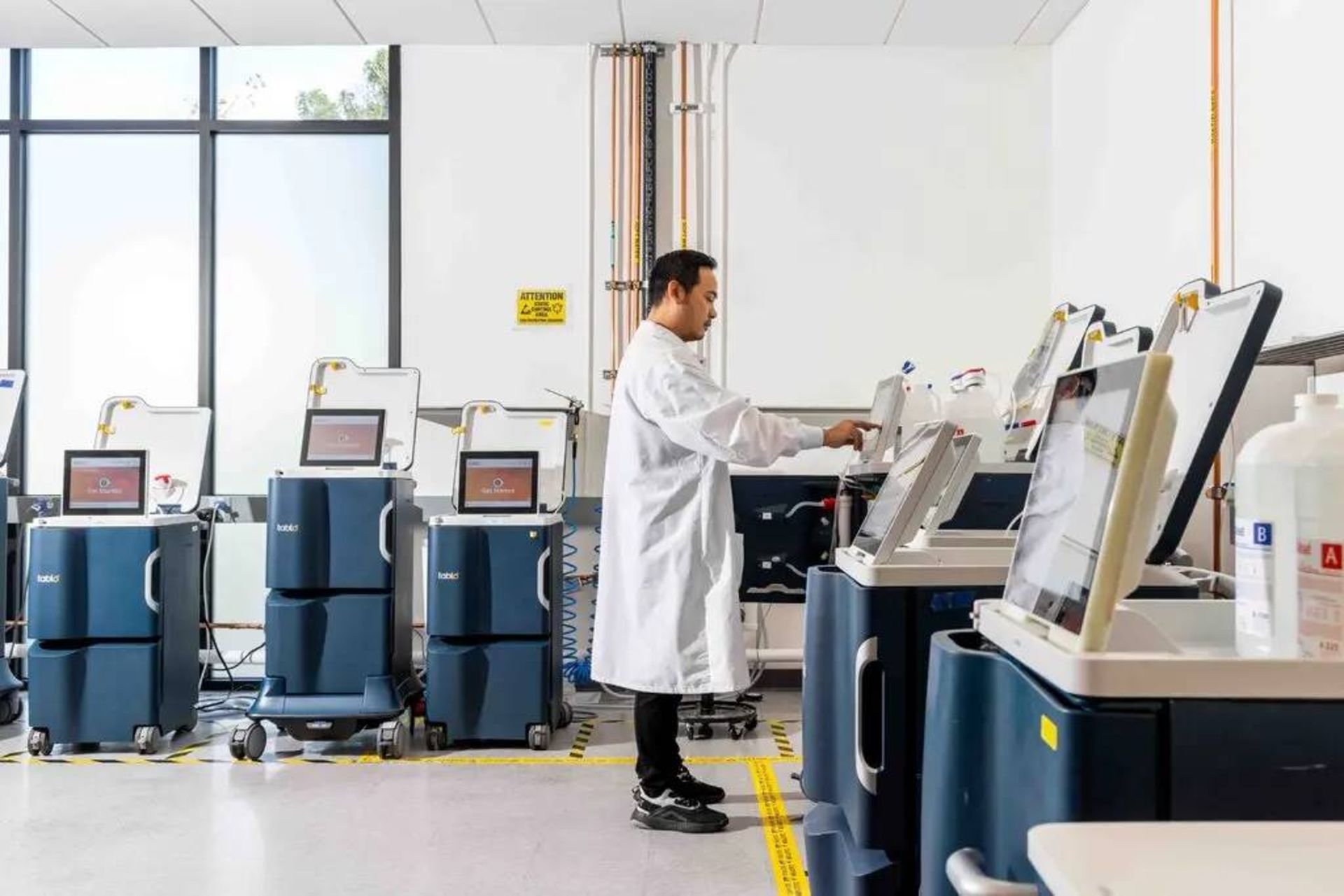 مایک فان / Mike Phan