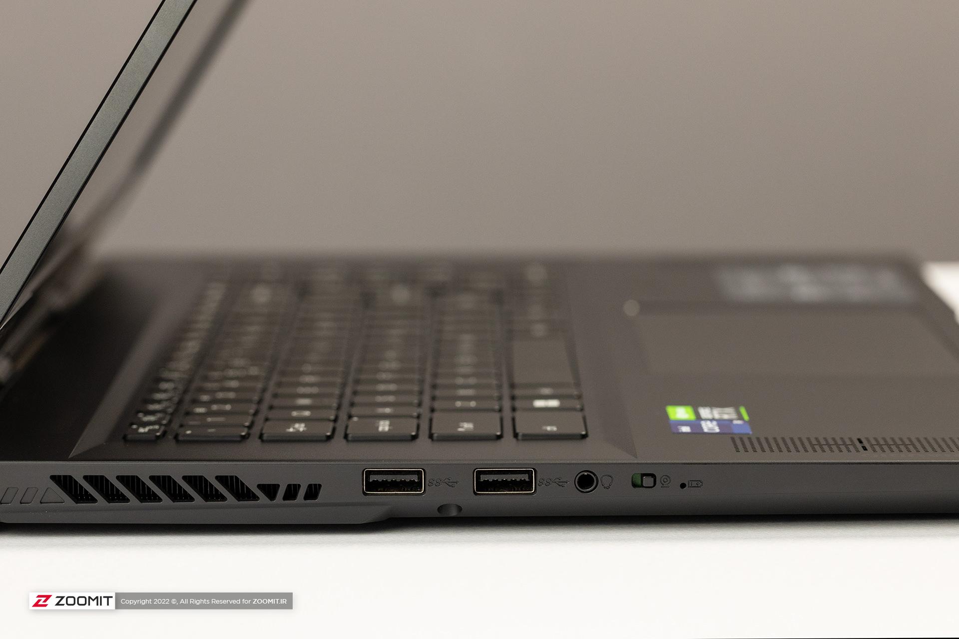 پورت‌های سمت چپ لپ‌تاپ گیمینگ Stealth GS77 ام‌اس‌آی