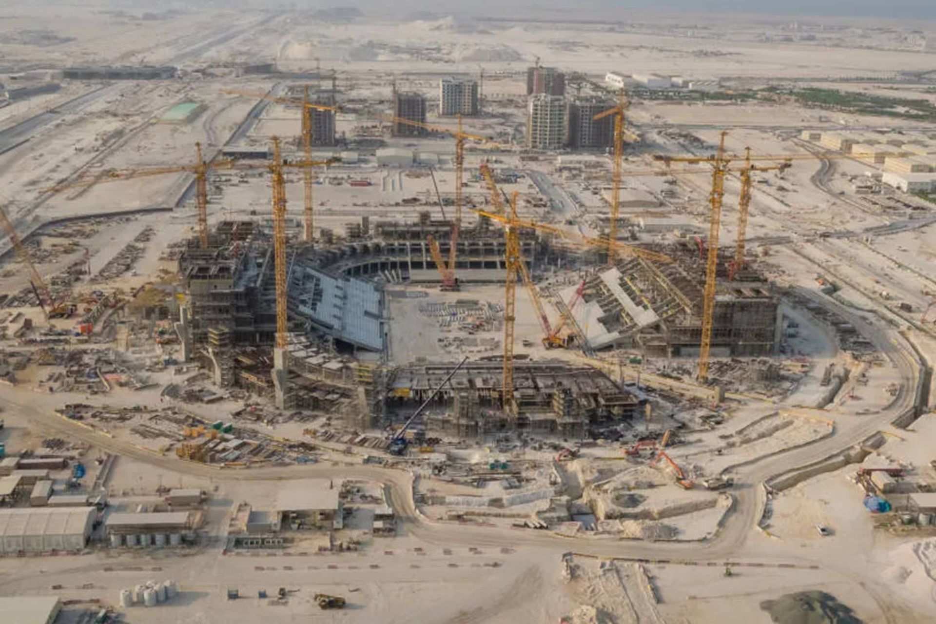 ورزشگاه نیمه تمام جام جهانی قطر ۲۰۲۲ فوتبال