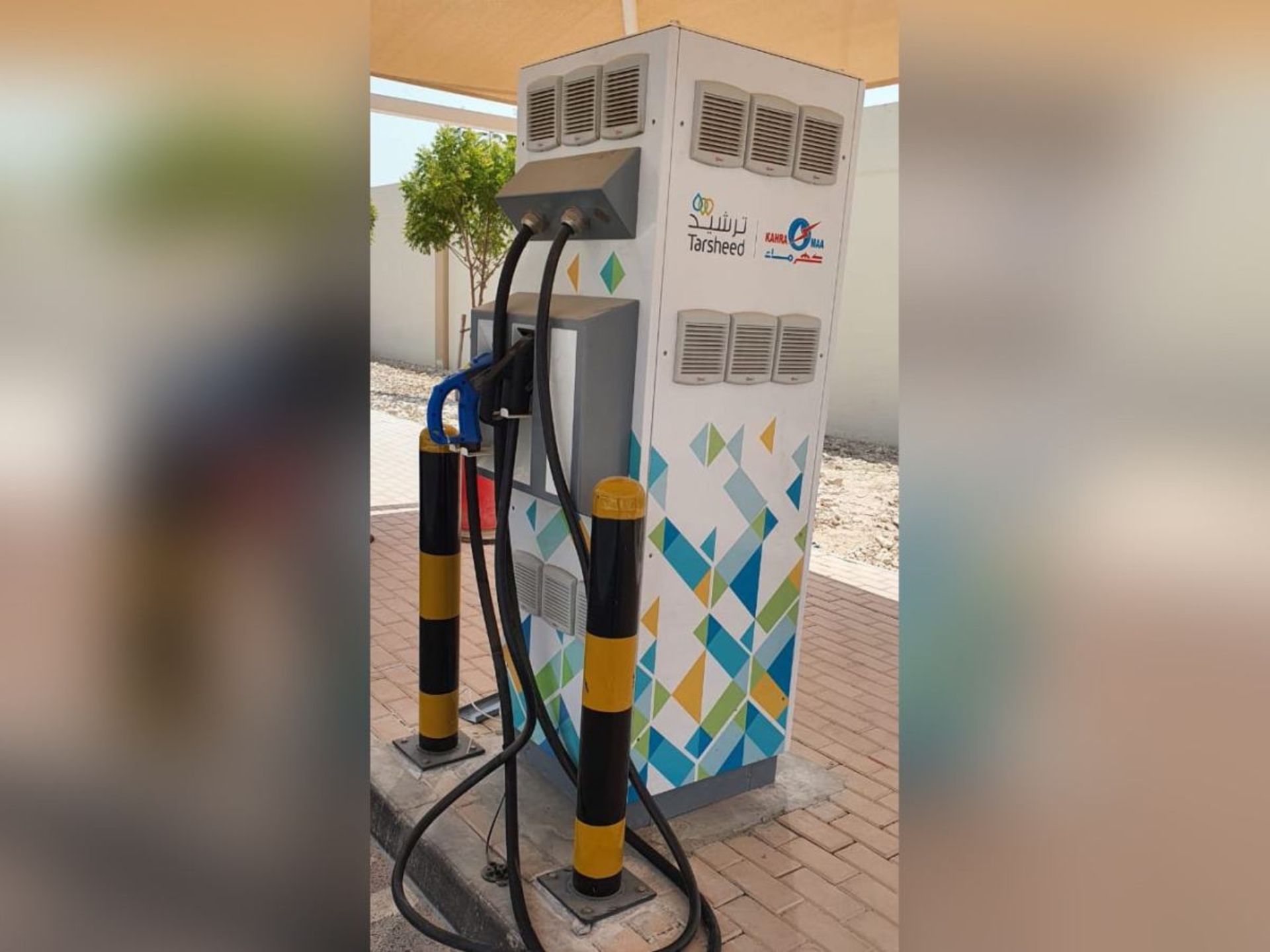 ایستگاه شارژ خودروهای برقی قطر