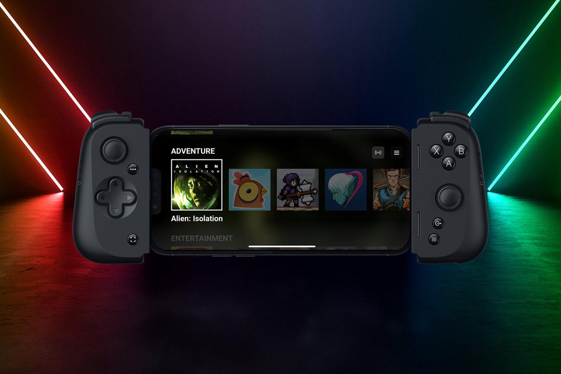 نمای روبرو دسته بازی ریزر Kishi V2 نسخه آیفون / Razer Kishi V2 for iPhone