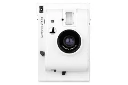 دوربین لوموگرافی Lomography Lomo’Instant White Edition