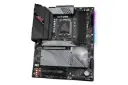 نمای کناری مادربرد گیگابایت GIGABYTE B660 AORUS MASTER DDR4 (rev. 1.0)