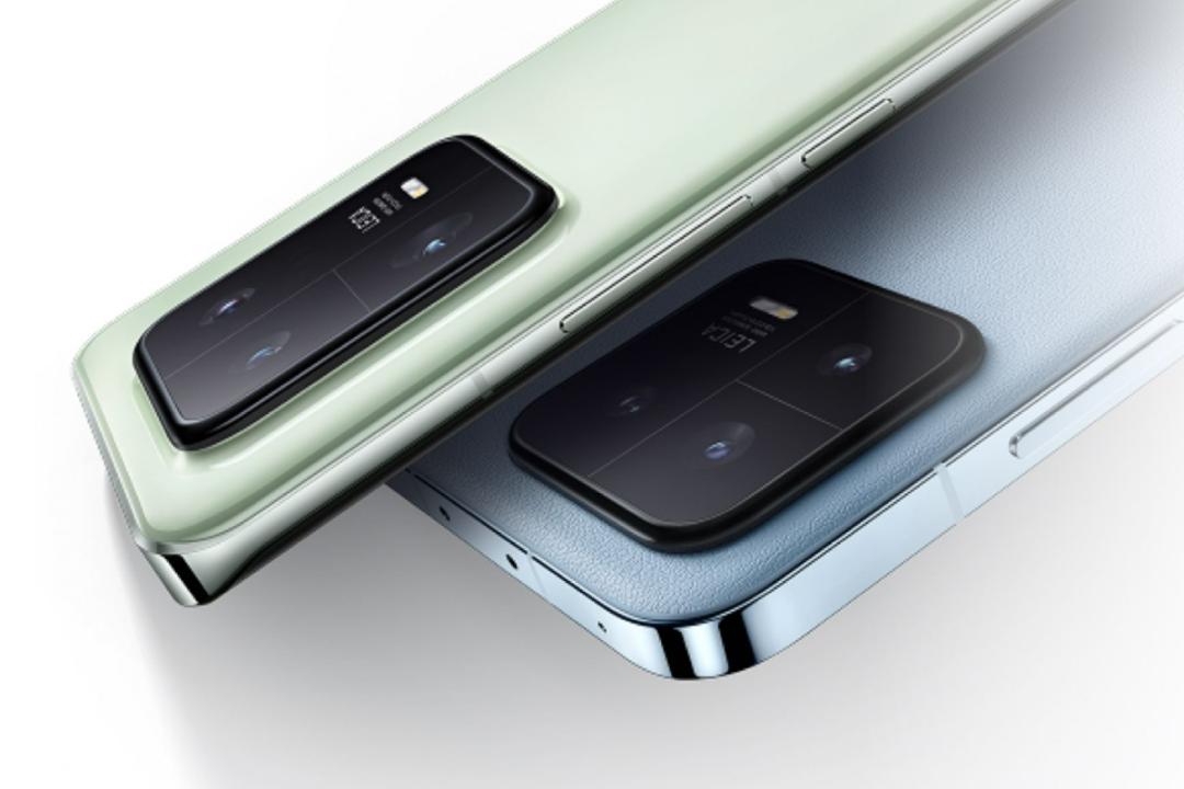 شیائومی ۱۳ در کنار شیائومی ۱۳ پرو / Xiaomi 13 Pro
