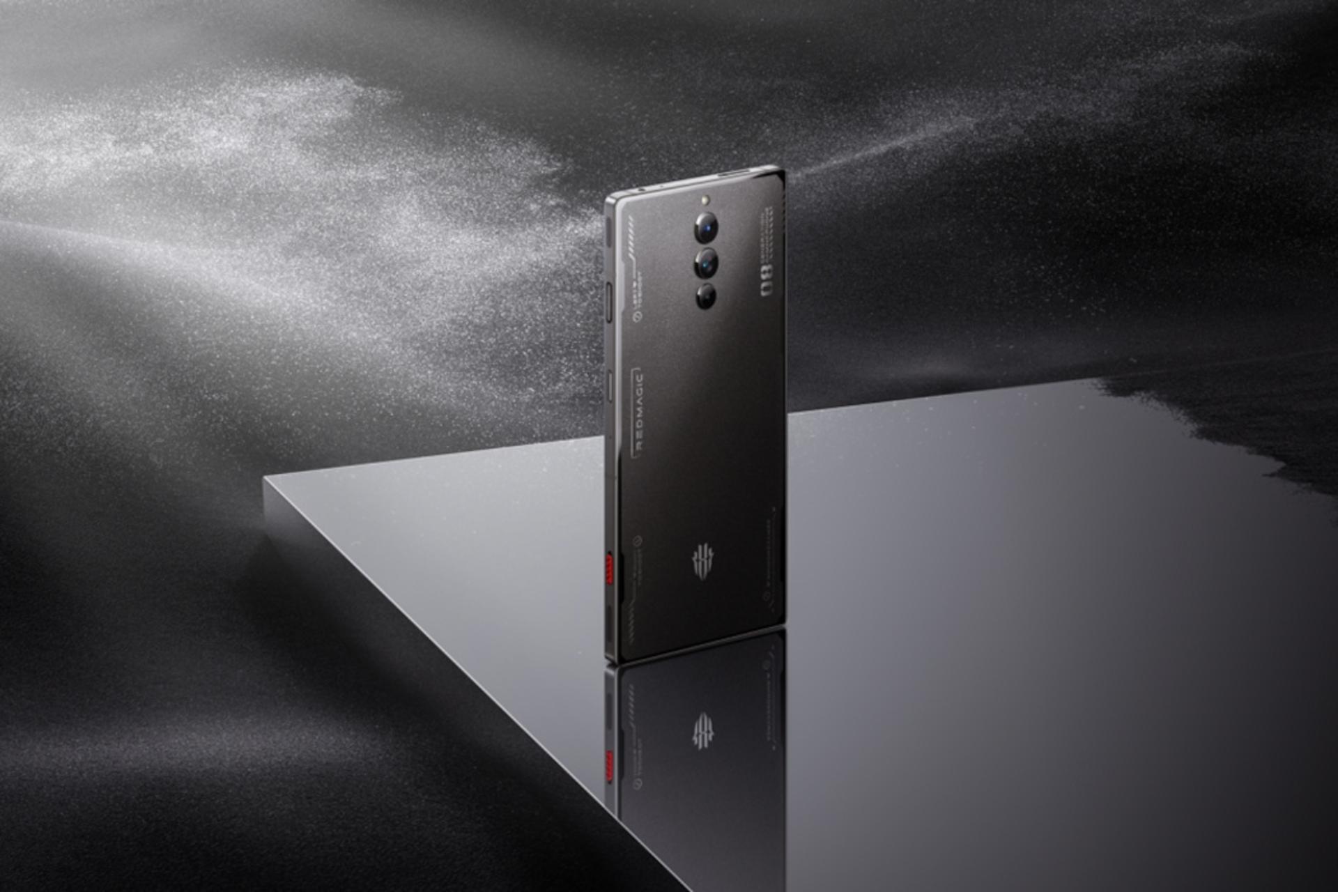 پنل پشت گوشی موبایل نوبیا رد مجیک 8 پرو زد تی ای / ZTE nubia Red Magic 8 Pro