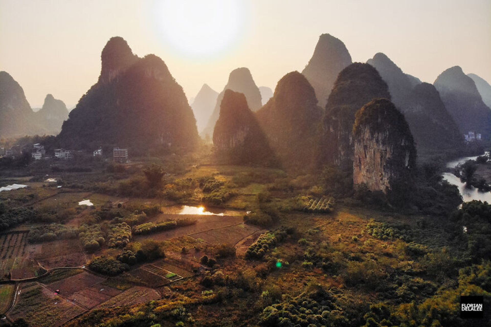 بر فراز مناظر زیبای چین