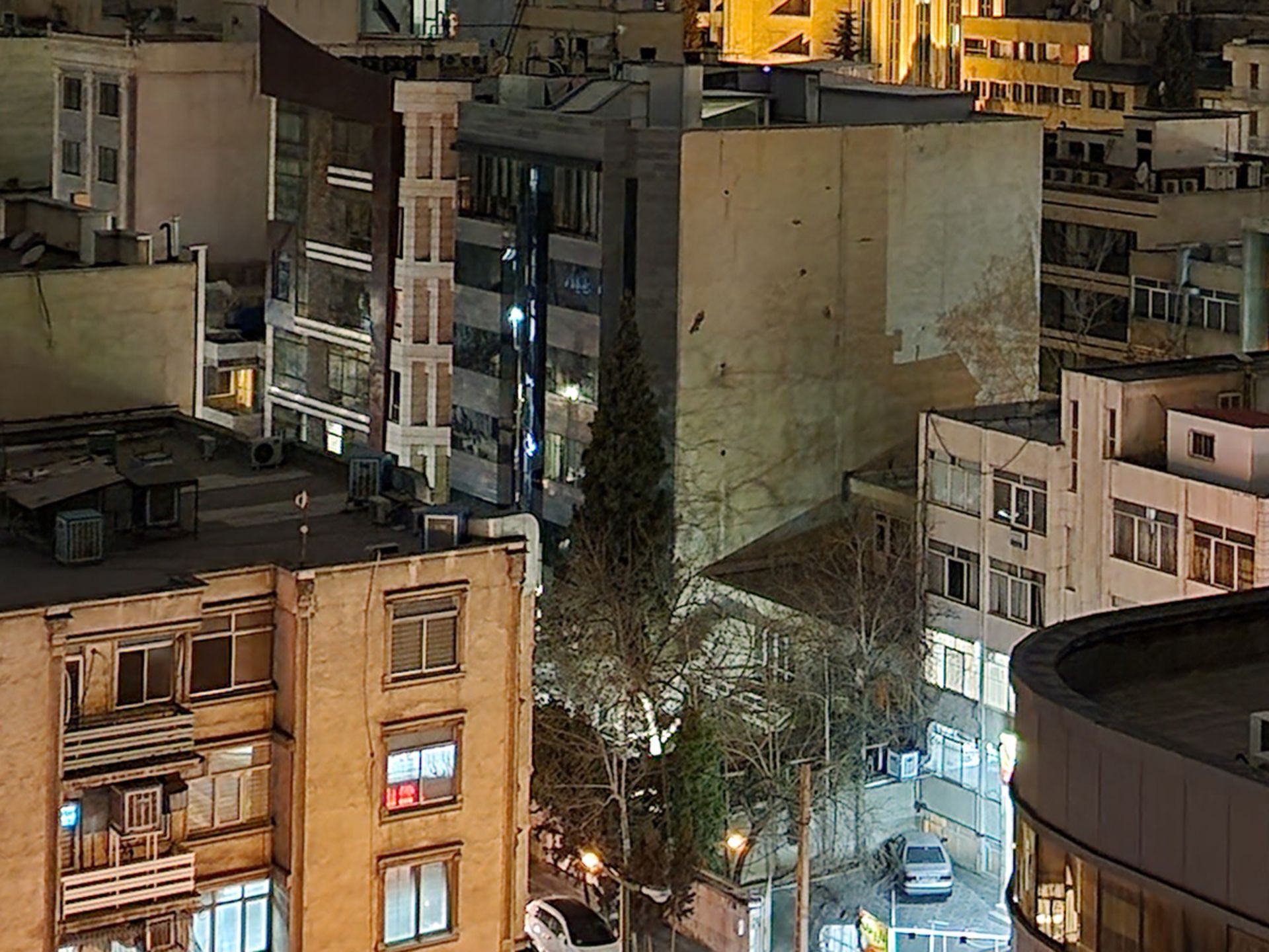 کراپ عکس فوتو مد دوربین واید گلکسی اس ۲۲ اولترا