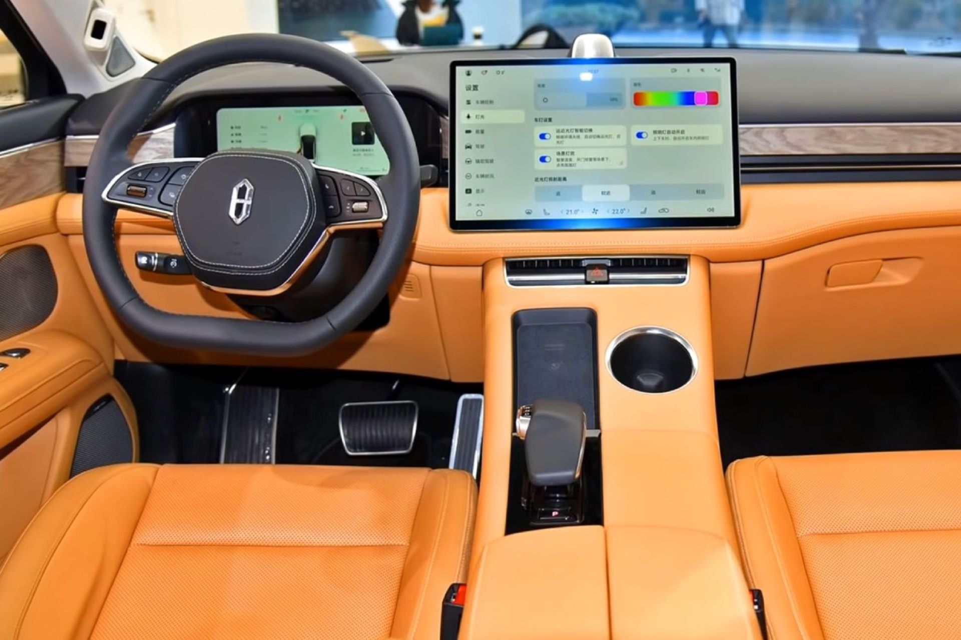 پلتفرم هارمونی اواس هواوی برای خوردو