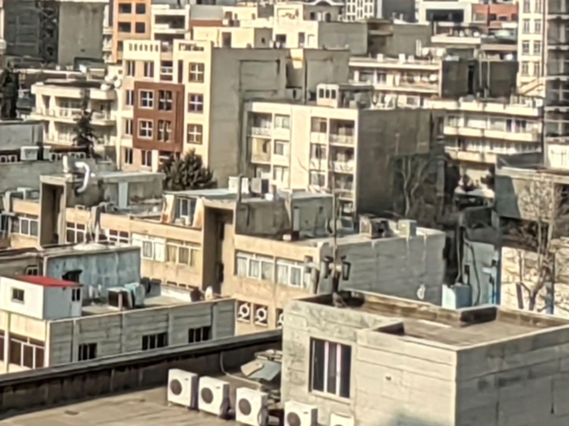 دوربین اولتراواید نوا ۹ - کراپ عکس اچ دی آر