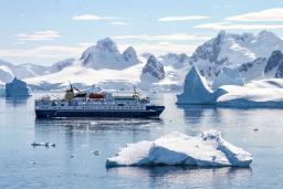 ۸ سفر اکتشافی معروف به جنوبگان
