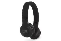 نمای جانبی هدفون بی سیم جی بی ال JBL E45BT مشکی