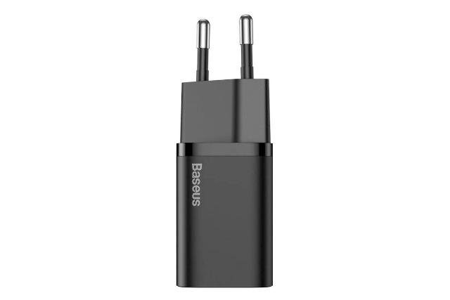 نمای روبرو شارژر باسئوس Super Si 30W